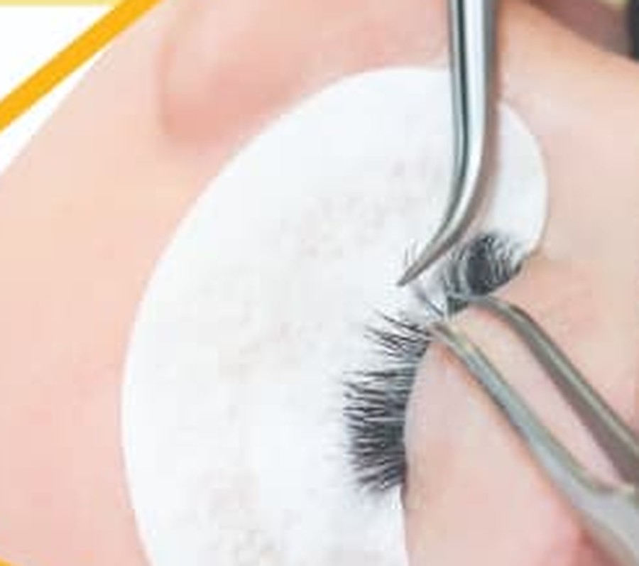 Eyelash extension set — Extension in Pratunam, Bangkok